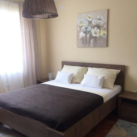 Stan Na Dan Gradiska/Bos. Gradiska Apartment Luaran gambar
